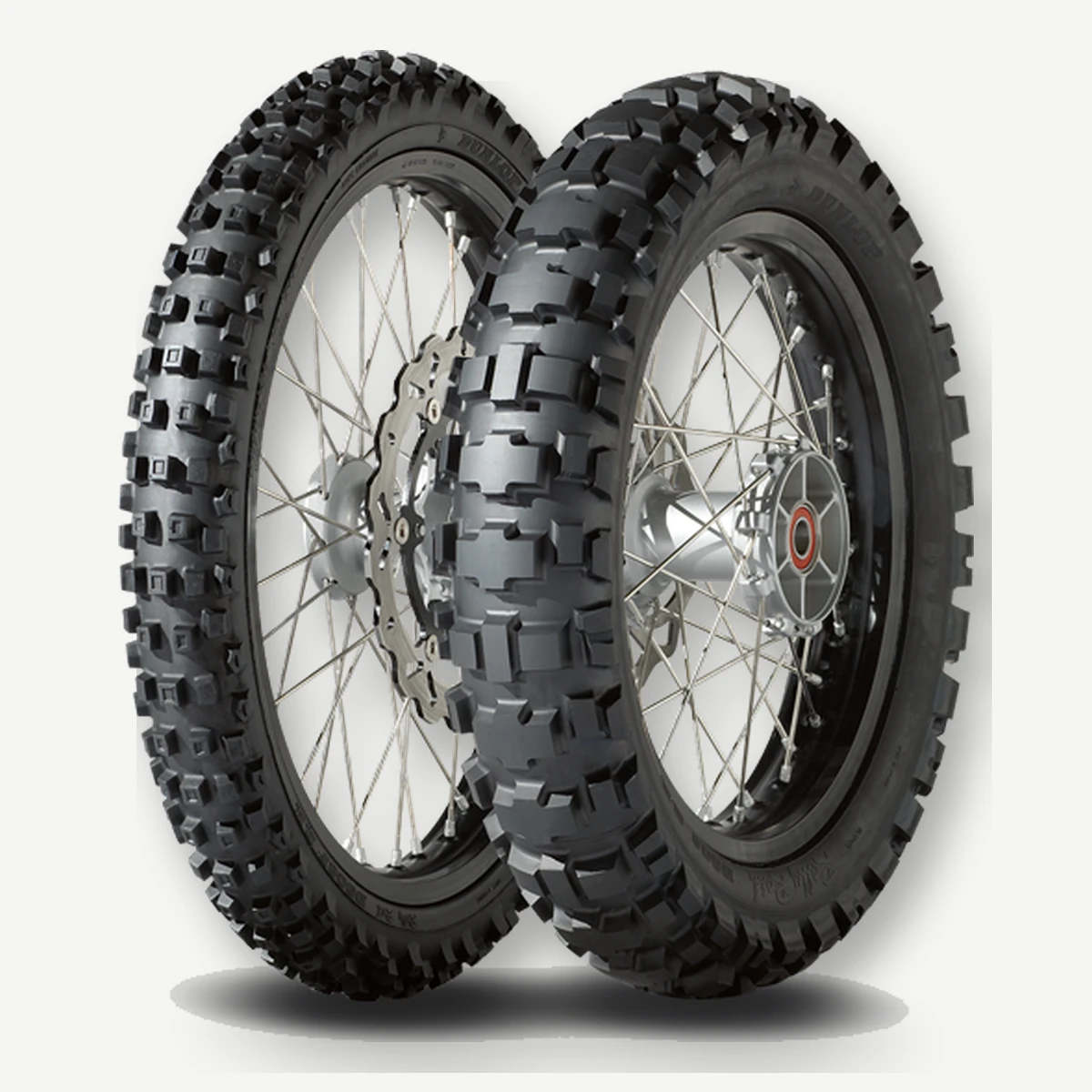 Bieżnik opony Dunlop D908 RR
